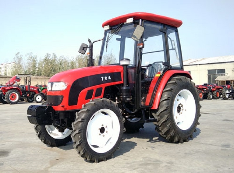 Agricultural Machinery 70HP 4 Wheel Drive Farm Tractor for Sale